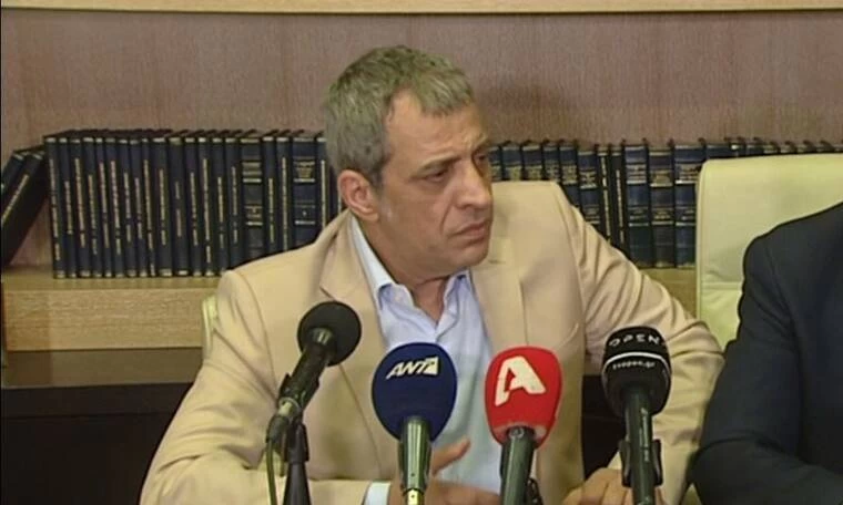 Θέμης Αδαμαντίδης: Νέες δηλώσεις από τον τραγουδιστή- Συγκλονισμένος μετά τον ξυλοδαρμό-Βίντεο